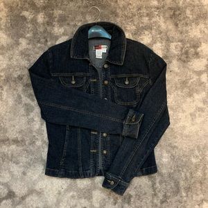 Women’s dark wash denim jacket